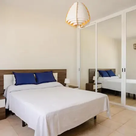Oceanview Florida * ארונה